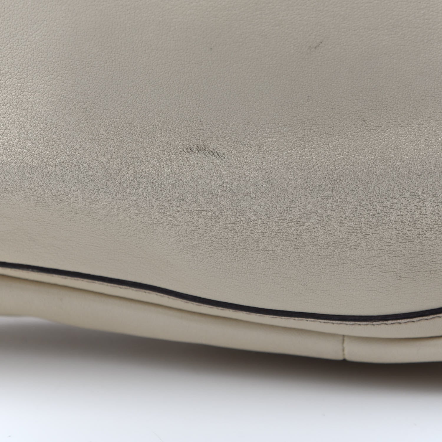 Gucci Calfskin Medium Abbey Tote Off White 10 of 10