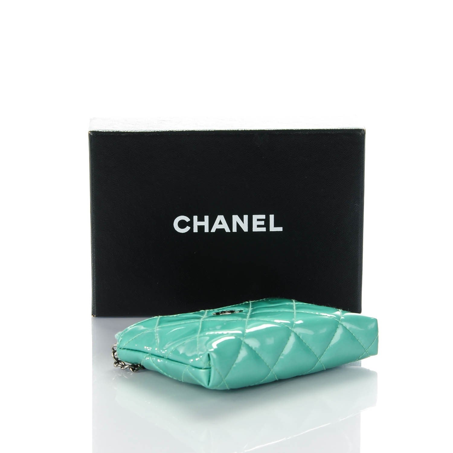 Chanel Patent Quilted Key Holder Case Green 4 of 7