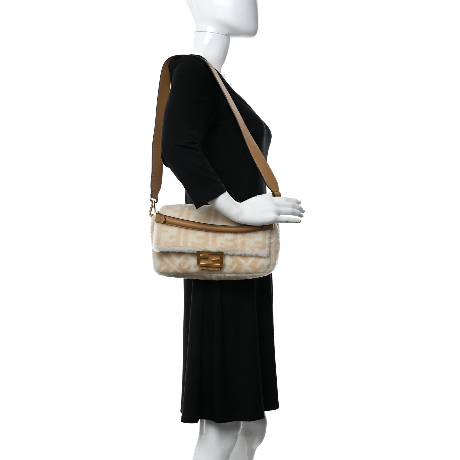 Fendi Shearling Vitello Dolce Macro FF 1974 Baguette White Ice Cuoio Miele Scuro 2 of 10
