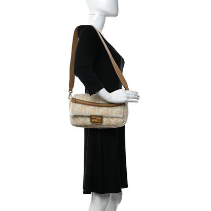 Fendi Shearling Vitello Dolce Macro FF 1974 Baguette White Ice Cuoio Miele Scuro 2 of 10