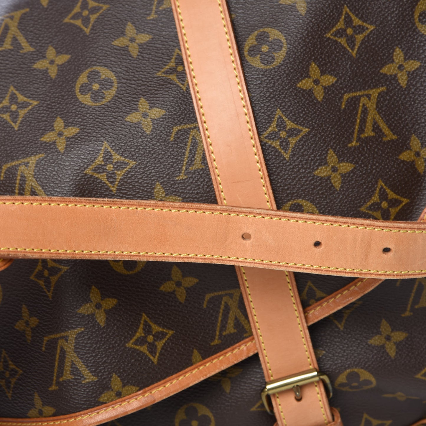 Monogram Saumur 43