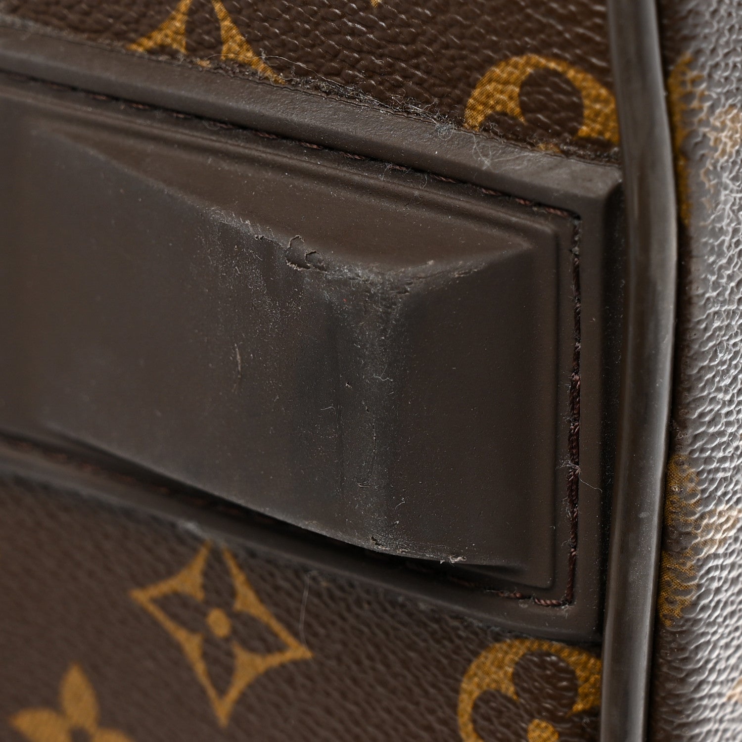 Louis Vuitton Monogram Pegase 55 11 of 15