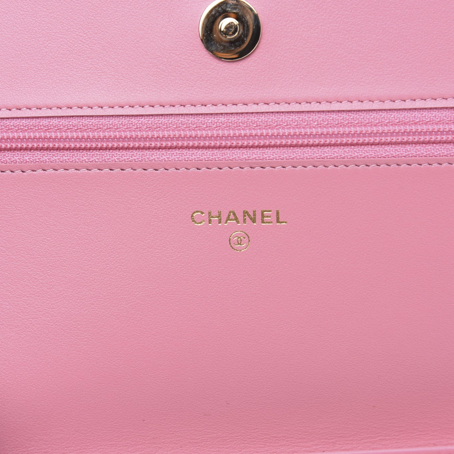 Caviar Quilted Boy Wallet On Chain WOC Light Pink