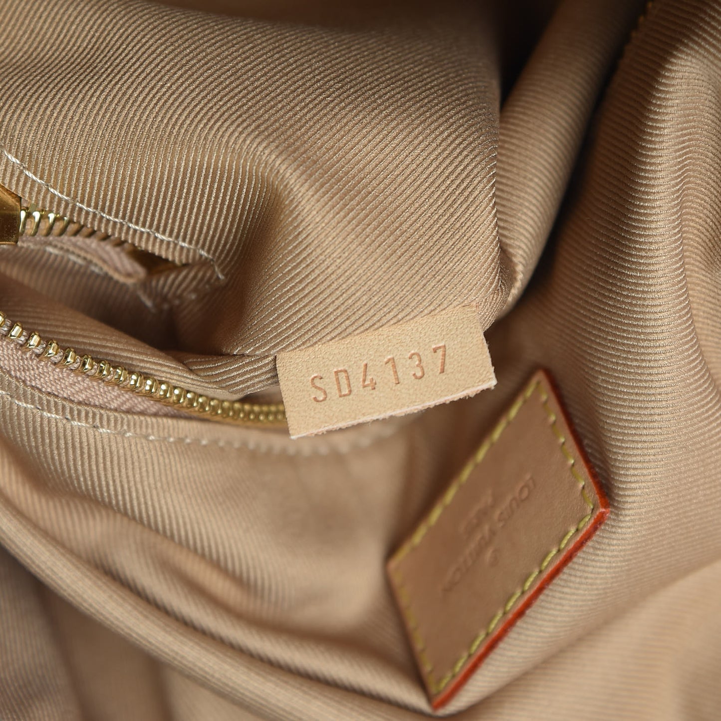 Monogram Graceful MM