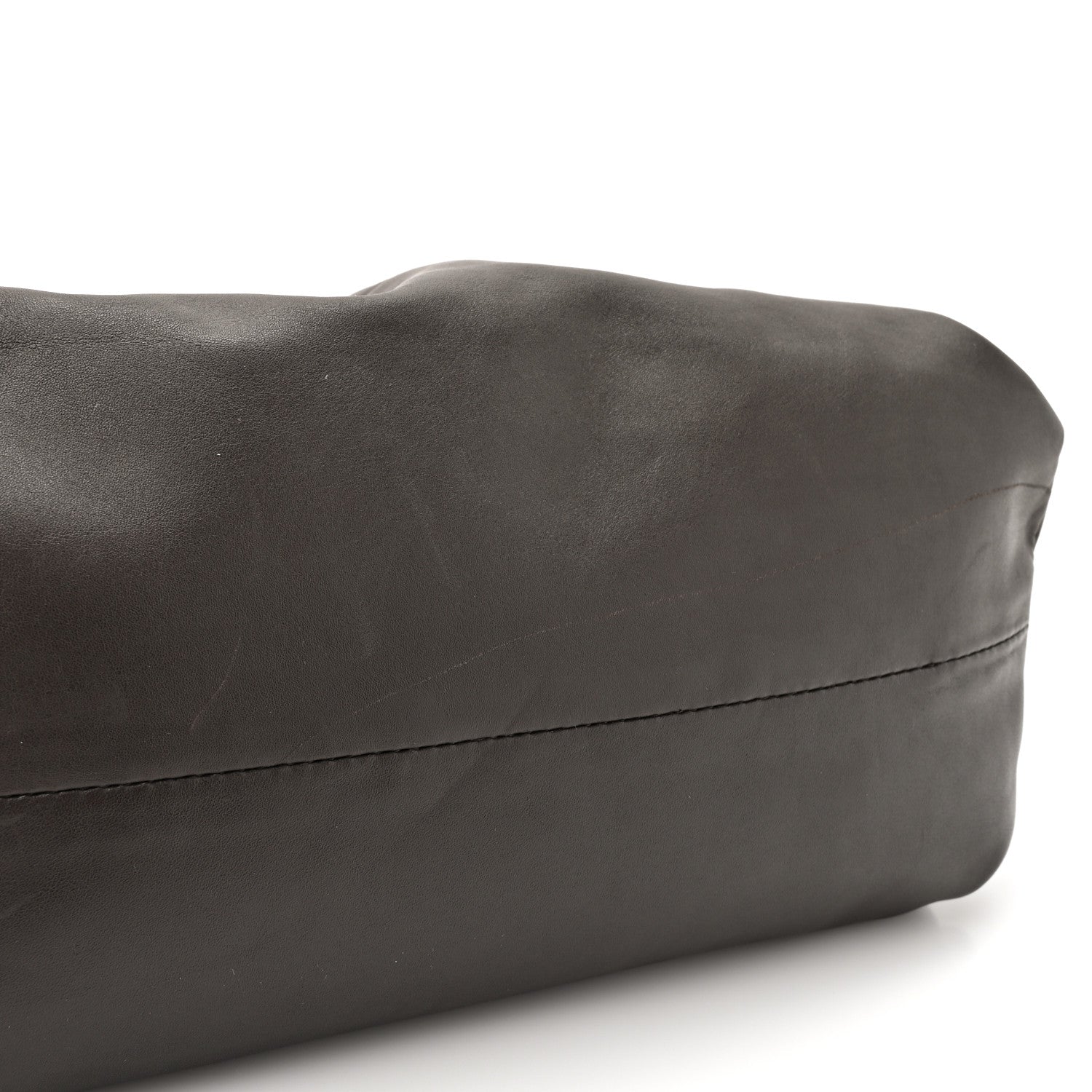 Bottega Veneta Calfskin The Pouch Chain Fondant 11 of 11