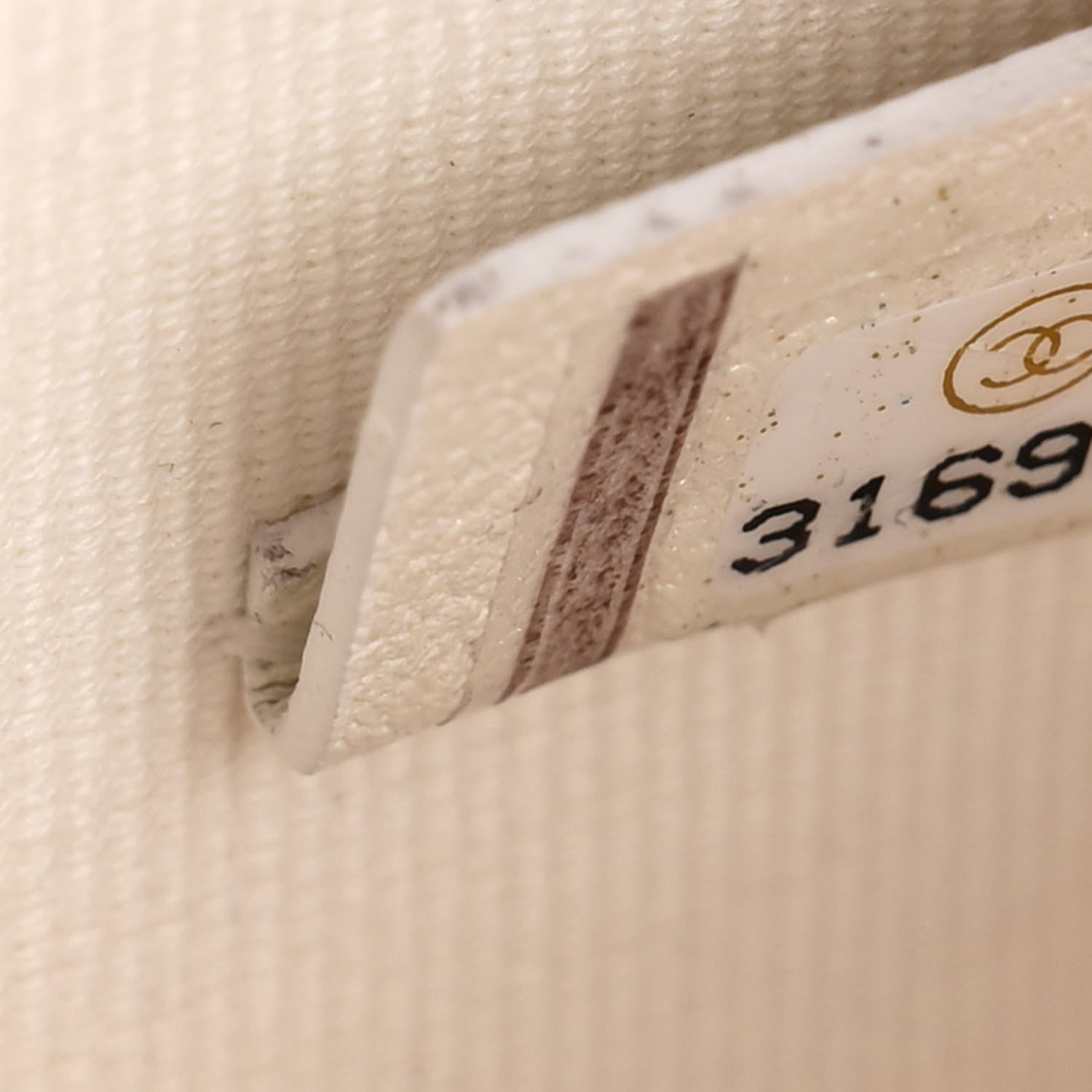 Chanel Iridescent Lambskin Quilted Coco Bow Clutch With Chain White 8 of 11