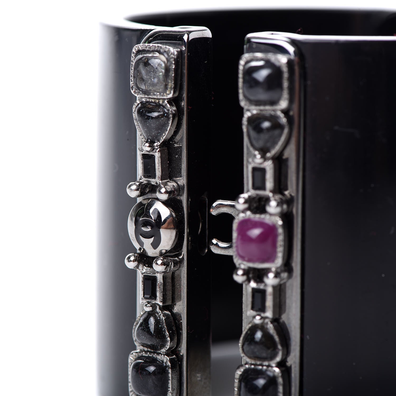 Chanel Resin Enamel CC Cuff Black 5 of 6