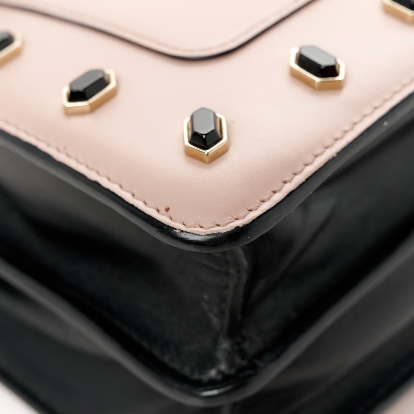 Calfskin Scaglie Studs Serpenti Forever Shoulder Bag Desert Quartz