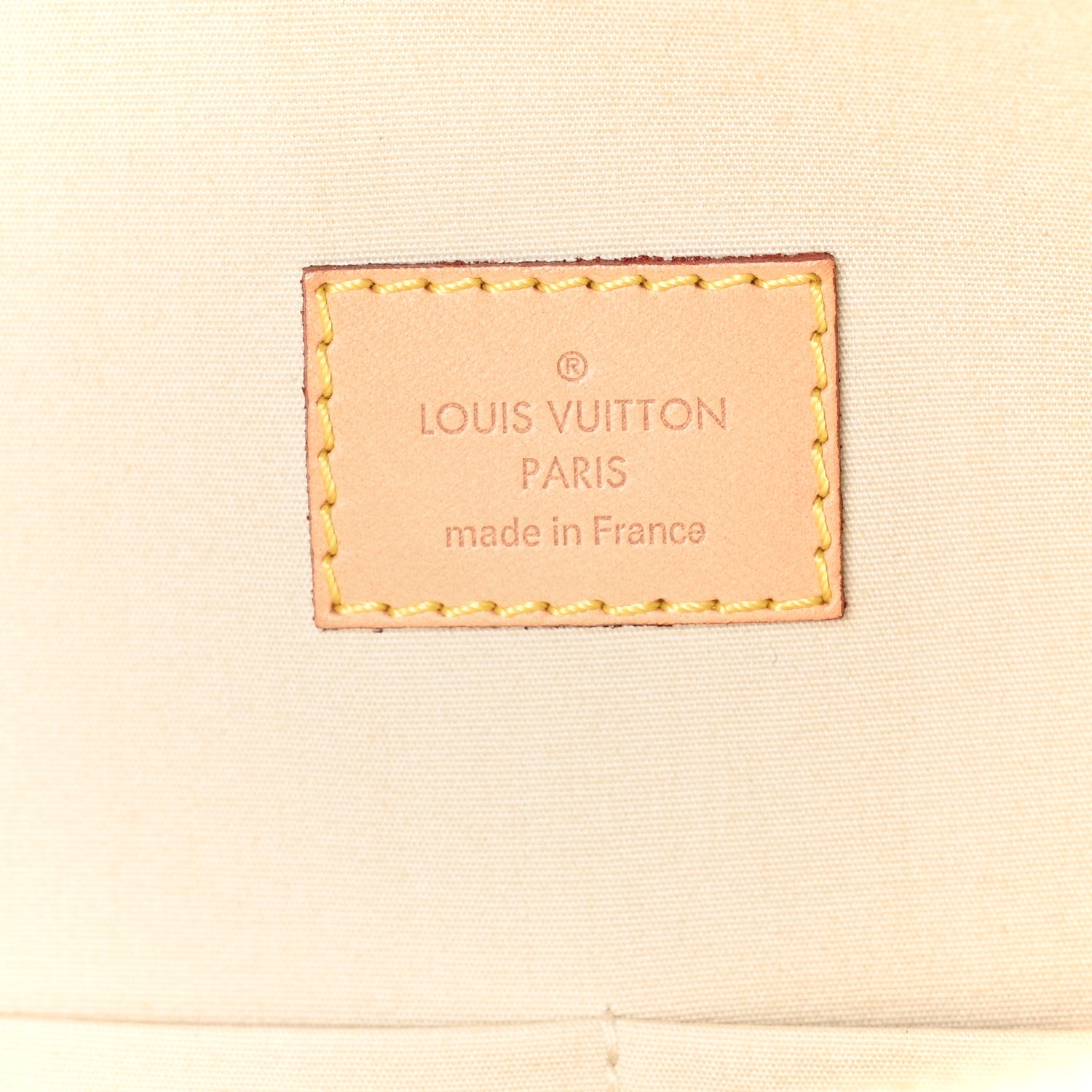 Louis Vuitton Vernis Alma GM Blanc Corail 6 of 9