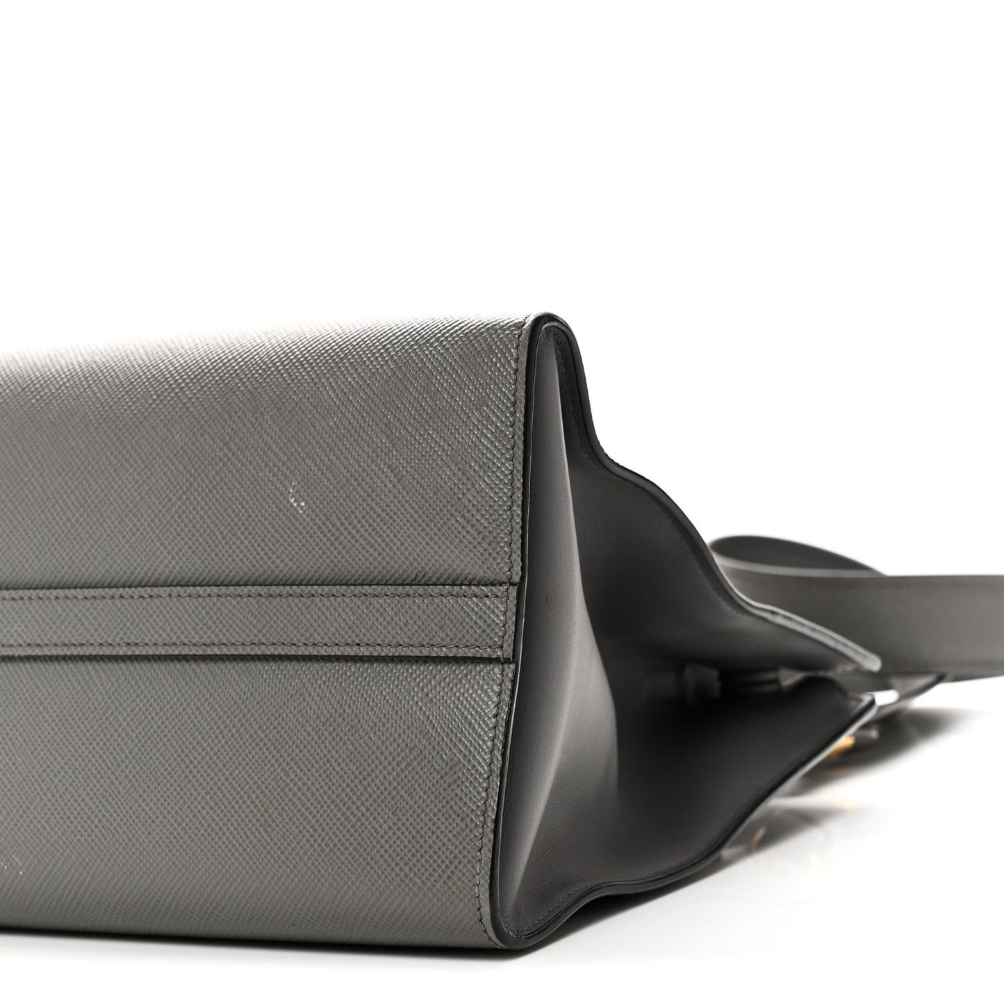 Saffiano Cuir Calfskin Medium Monochrome Top Handle Tote Ardesia