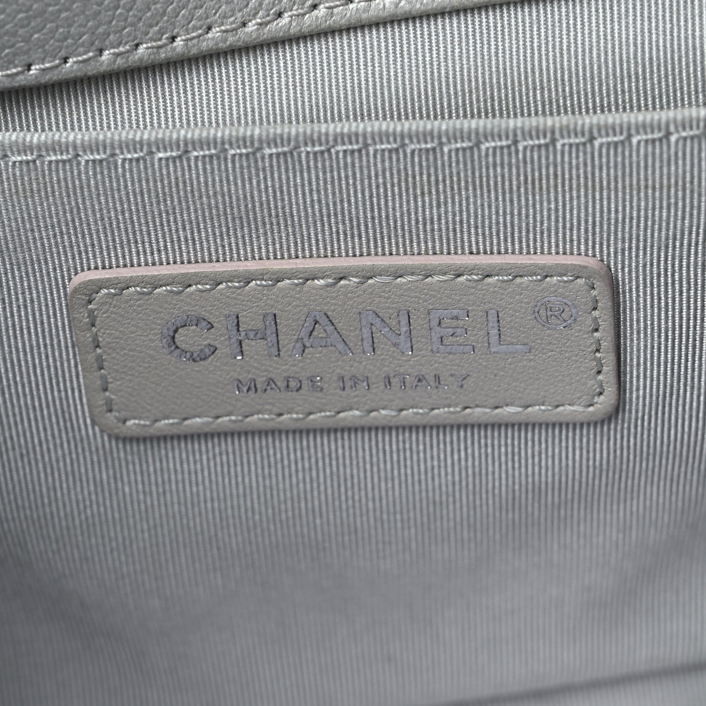 Metallic Caviar Quilted Medium Boy Flap Silver