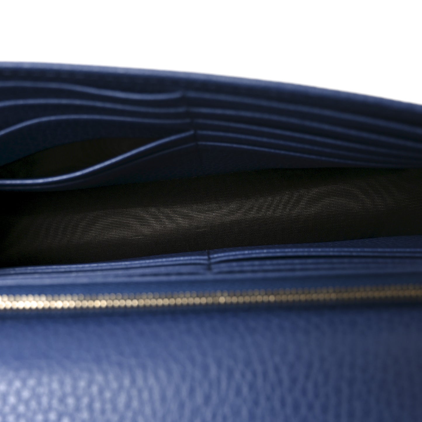 Dollar Calfskin Interlocking G Chain Wallet Caspian