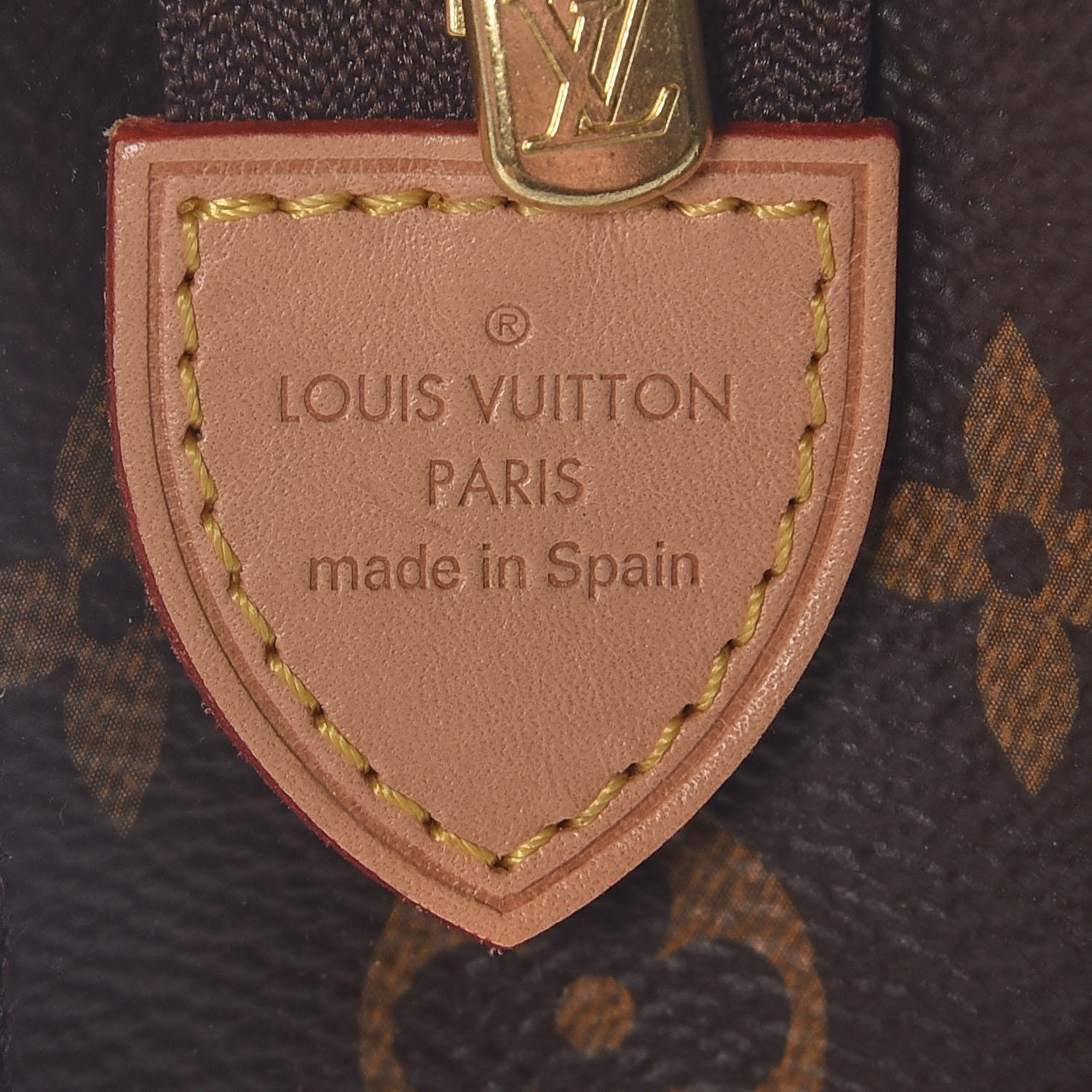 Louis Vuitton Monogram Toiletry Pouch 19 6 of 7