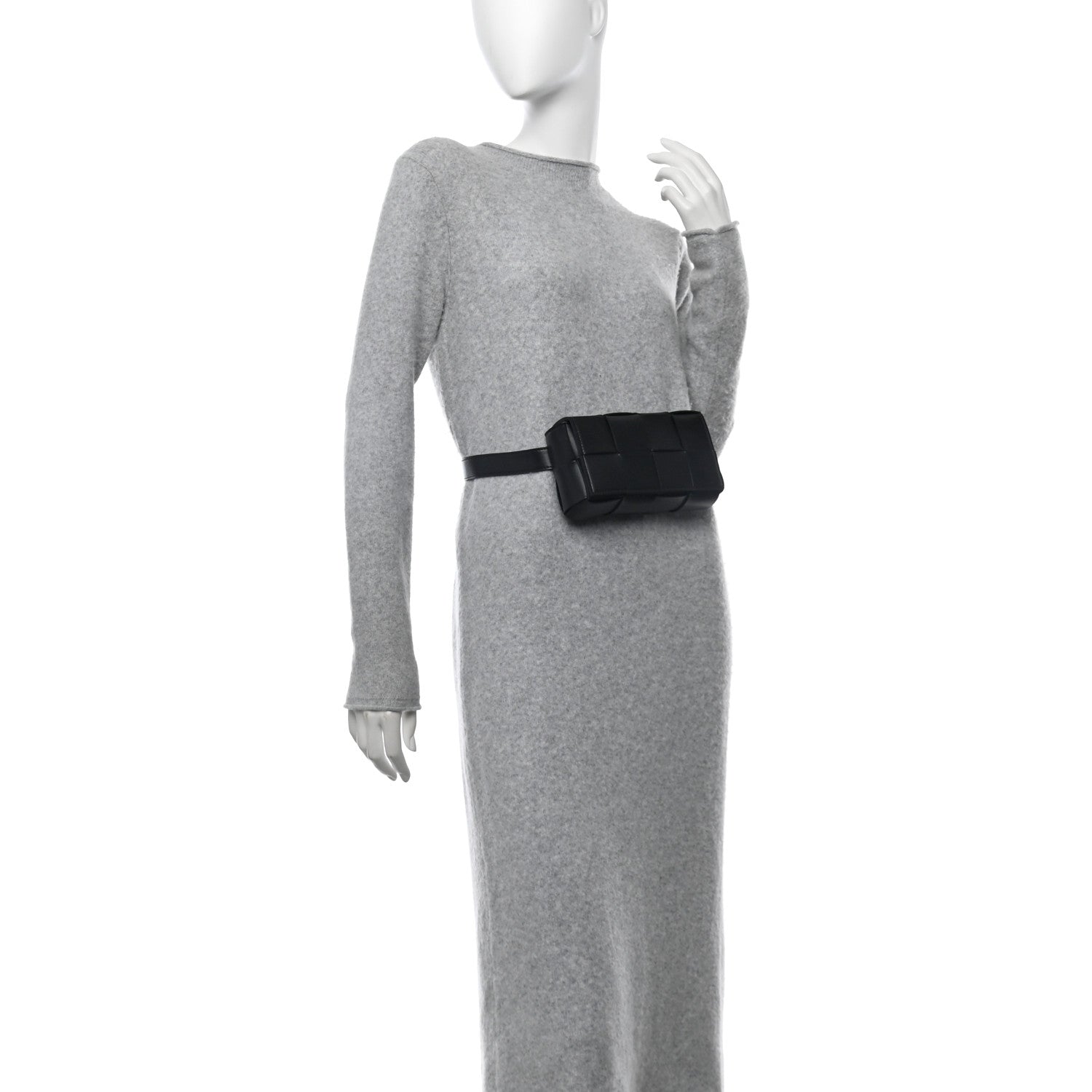 Bottega Veneta Nappa Maxi Intreccio The Belt Cassette Bag Black 2 of 8