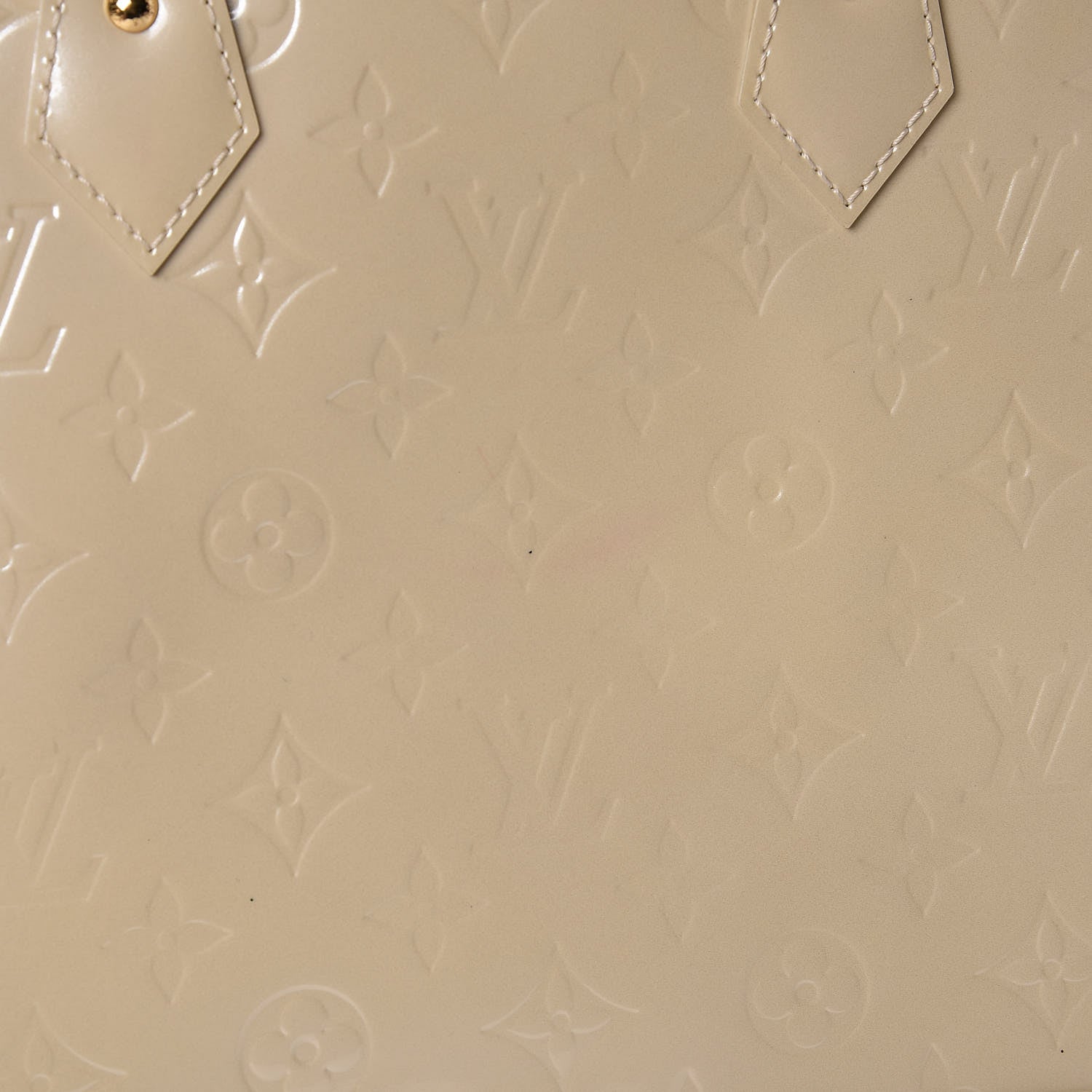 Louis Vuitton Vernis Alma PM Blanc Corail 10 of 12
