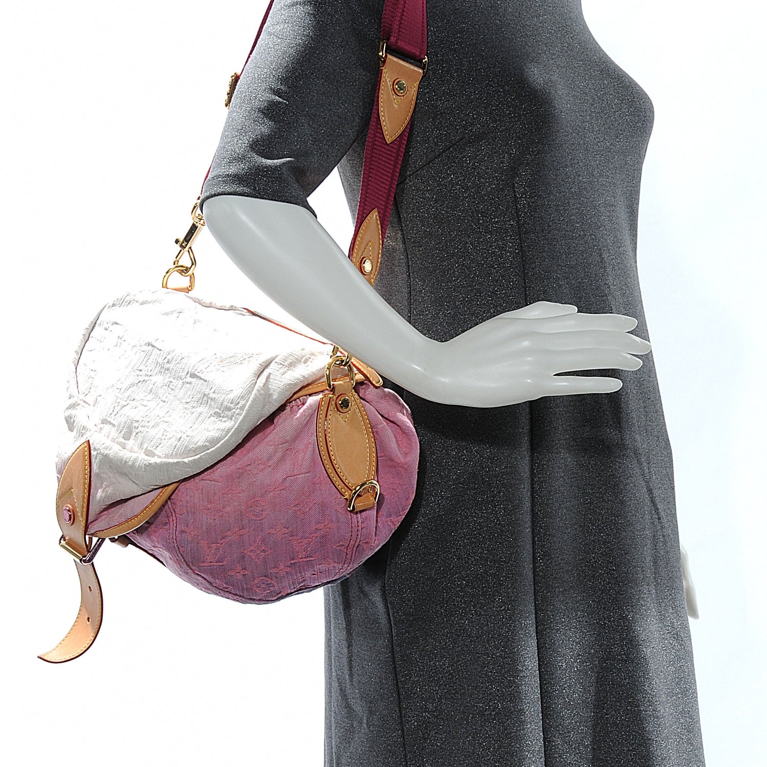 Louis Vuitton Denim Sunshine Messenger Rose 2 of 9
