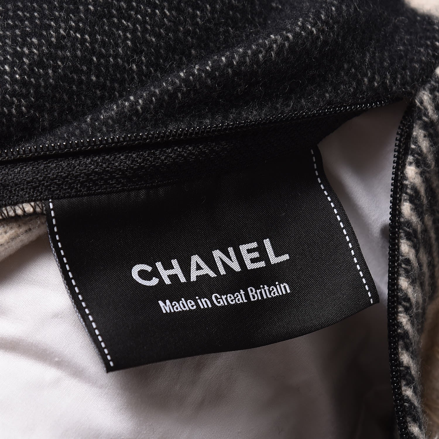 Chanel Merino Wool Cashmere CC Pillow Beige Black 4 of 5