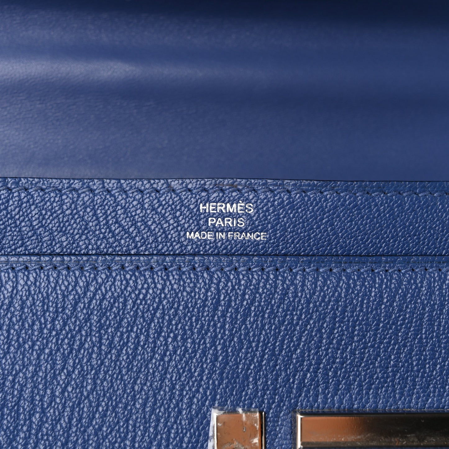 Chevre Mysore Mini Verrou Chaine Bag Bleu Agate