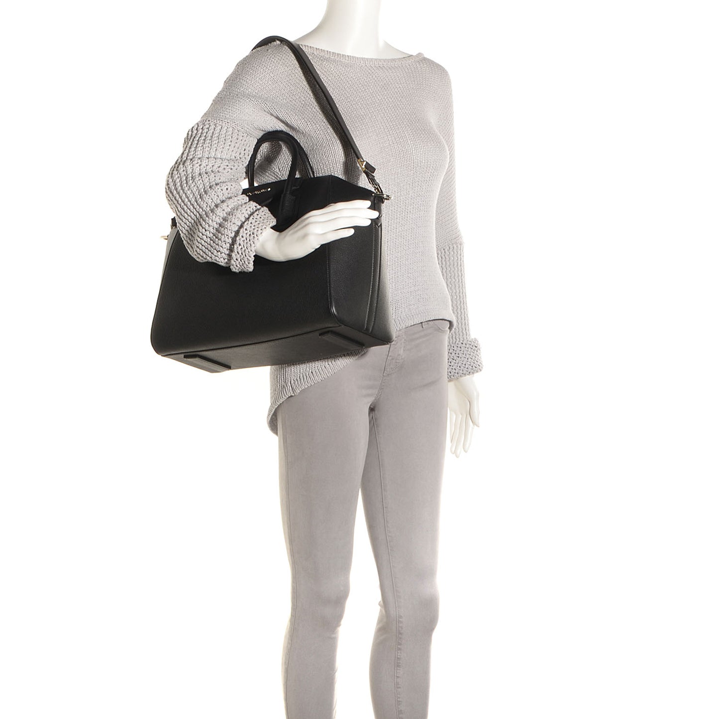 Sugar Goatskin Medium Antigona Black