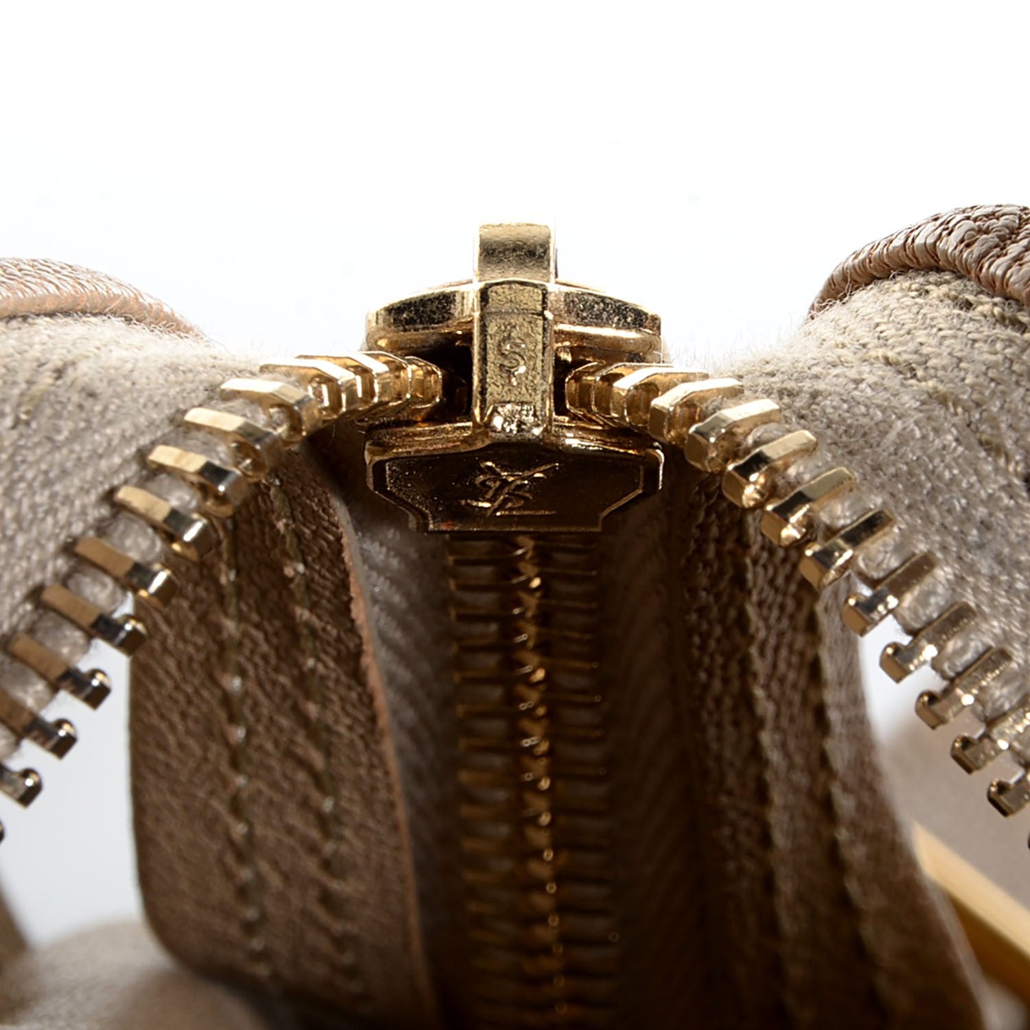 Saint Laurent Sheepskin Large Cabas ChYc Beige 8 of 8