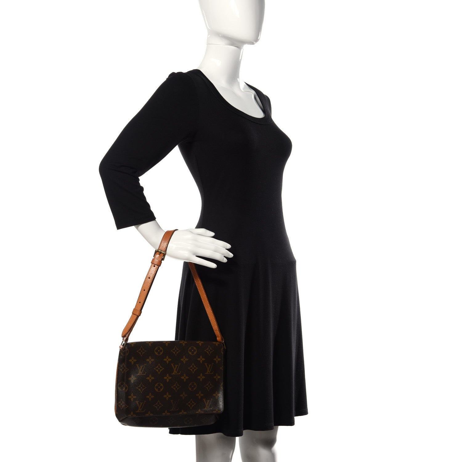 Louis Vuitton Monogram Musette Tango 2 of 24