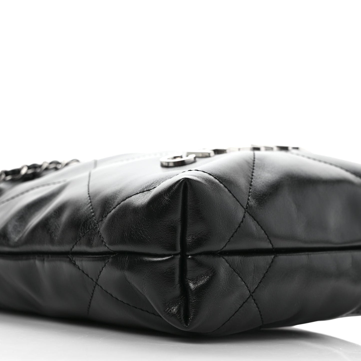 Shiny Calfskin Quilted Mini Chanel 22 Black