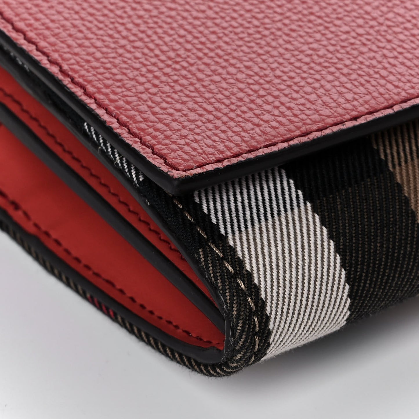 Calfskin House Check Henley Wallet On Chain Red