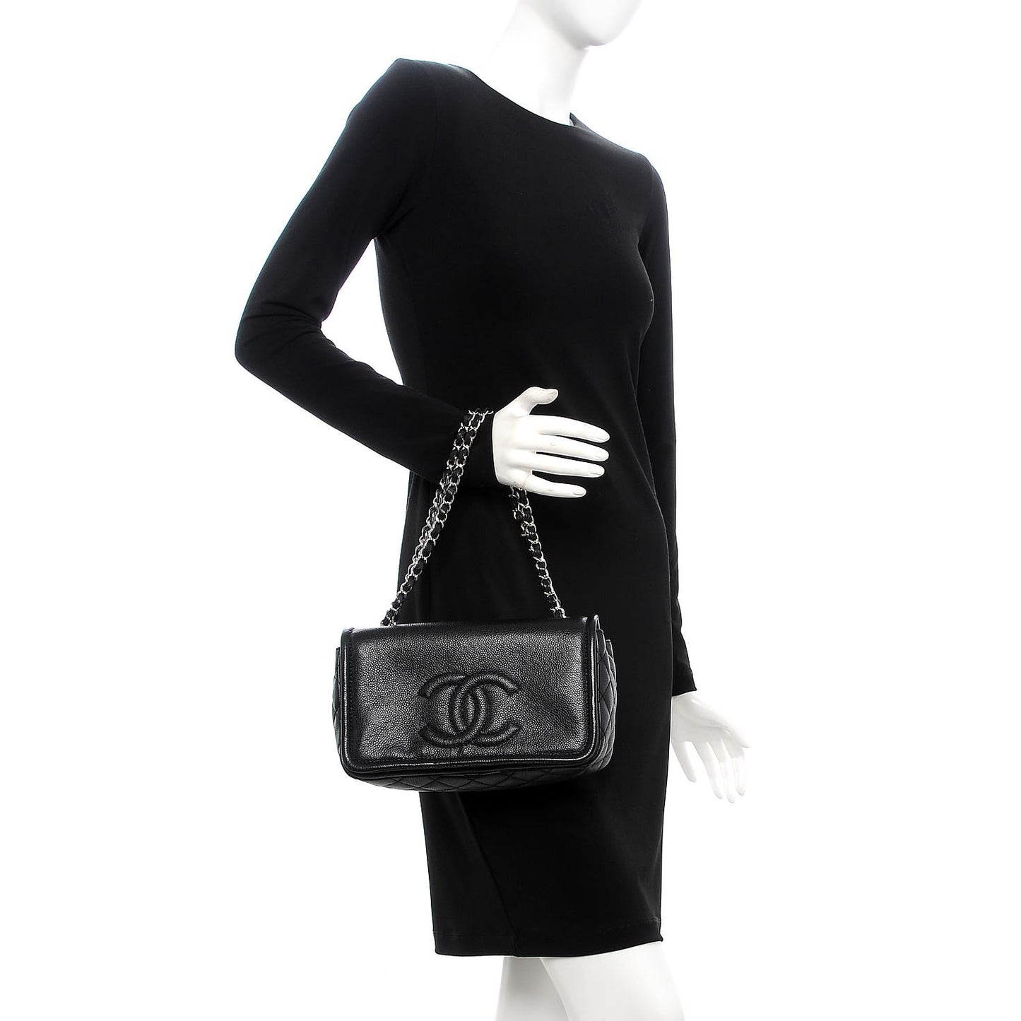 Caviar Medium Timeless CC Flap Black