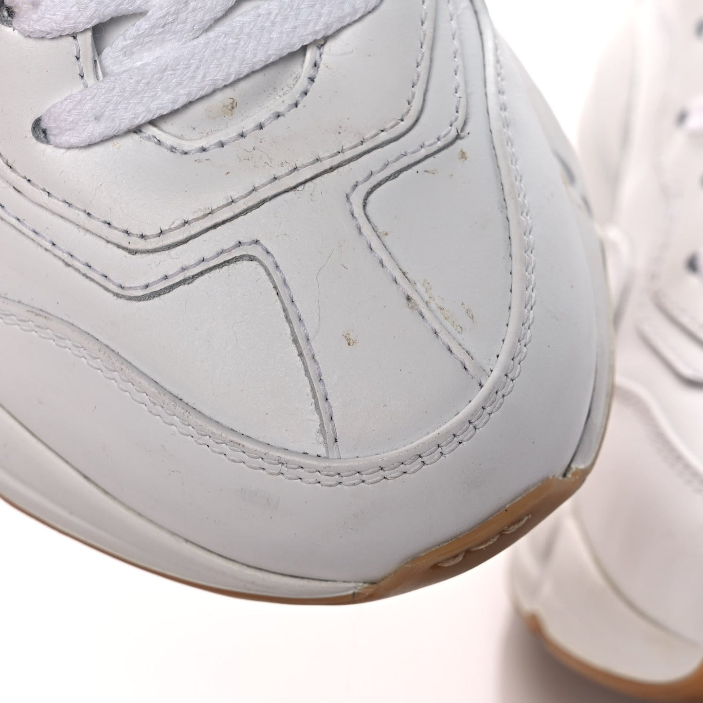 Calfskin Worldwide Womens Rhyton Sneakers 35.5 Great White