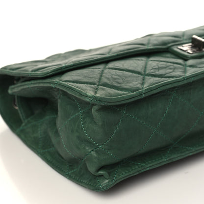 Chanel Washed Lambskin Quilted Maxi Take Away Flap Green 8 of 9