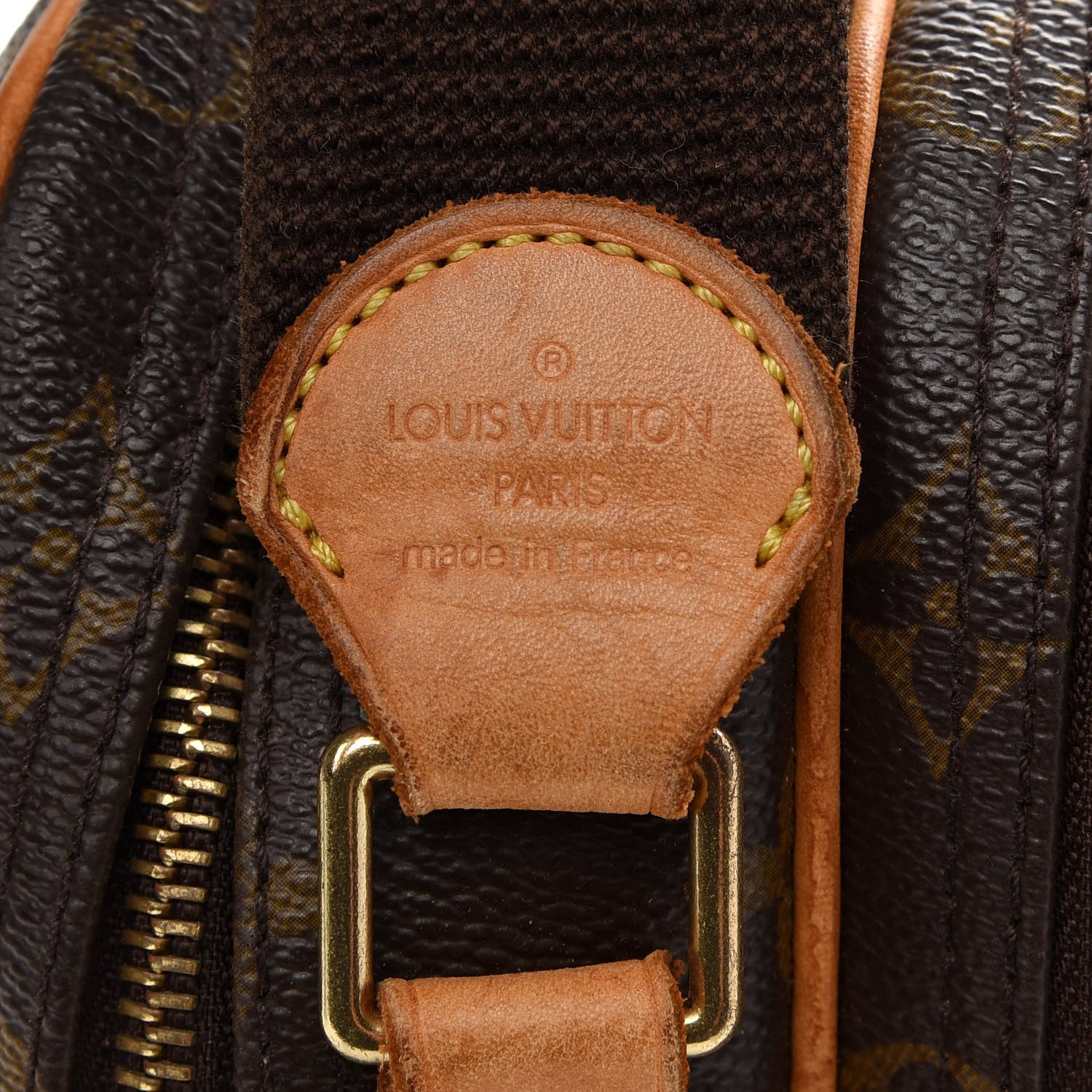 Louis Vuitton Monogram Reporter PM 7 of 10