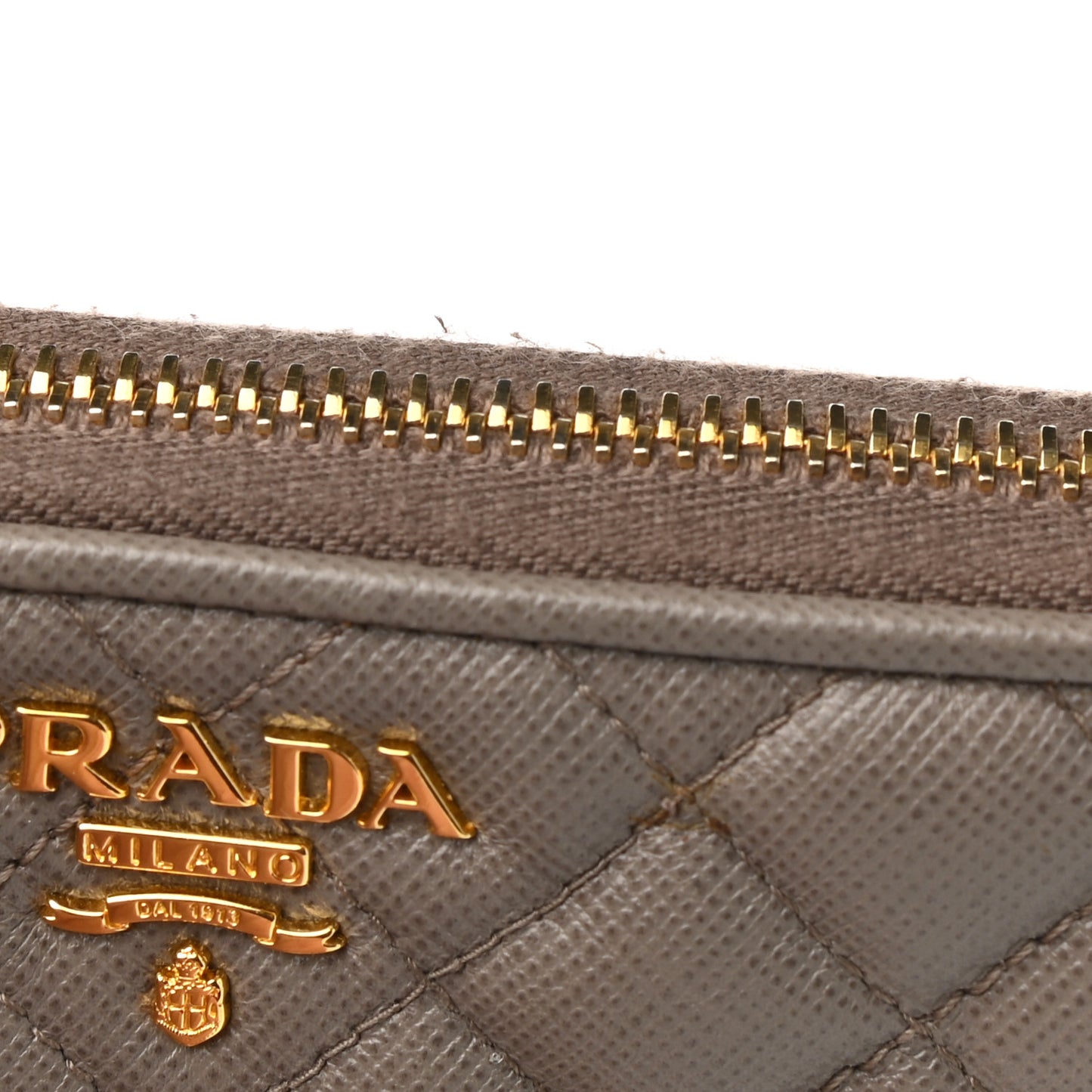 Saffiano Quilted Zip Around Wallet Argilla