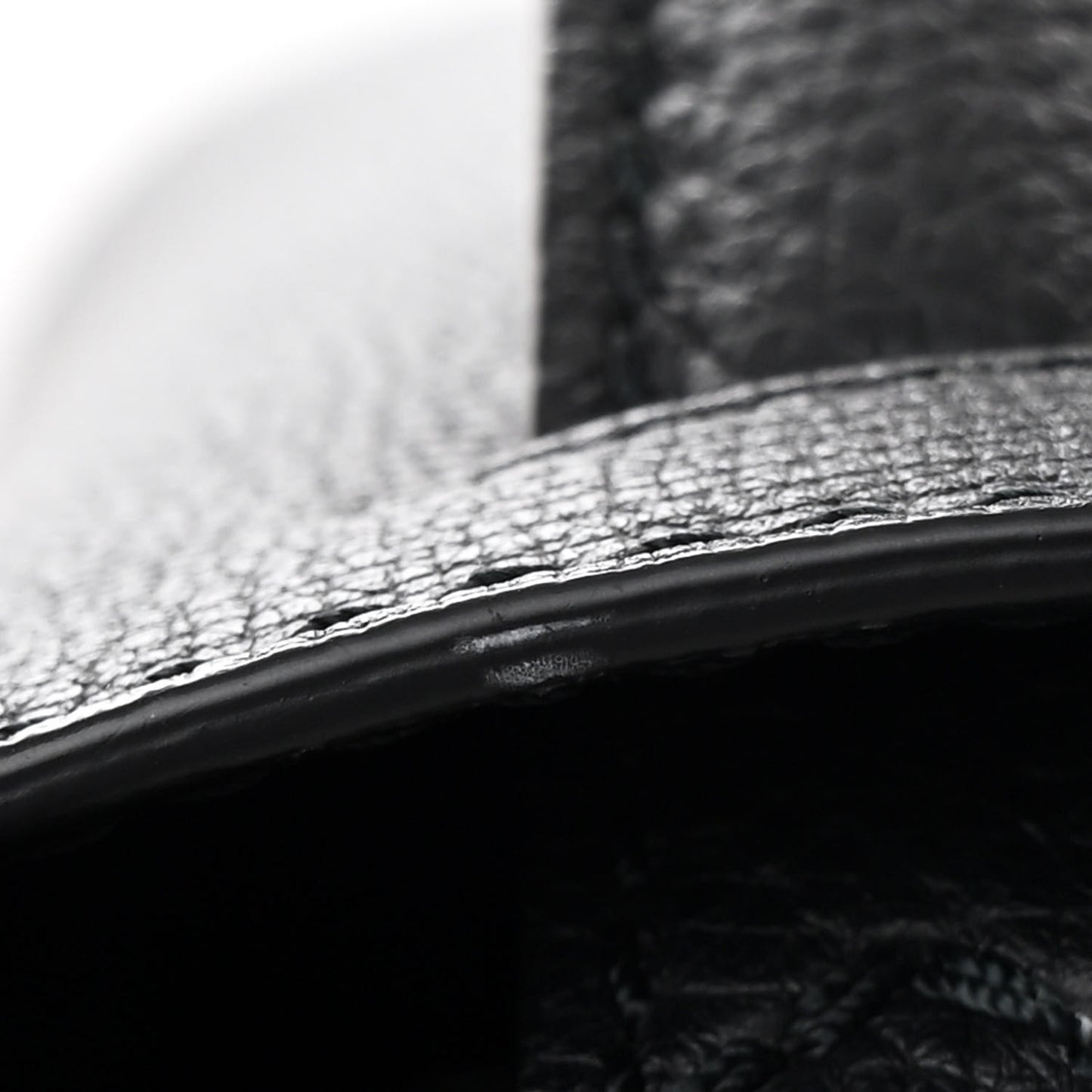 Derby Calfskin House Check Medium Camberley Black