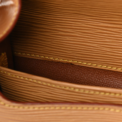 Louis Vuitton Epi Cartouchiere MM Winnipeg 16 of 17