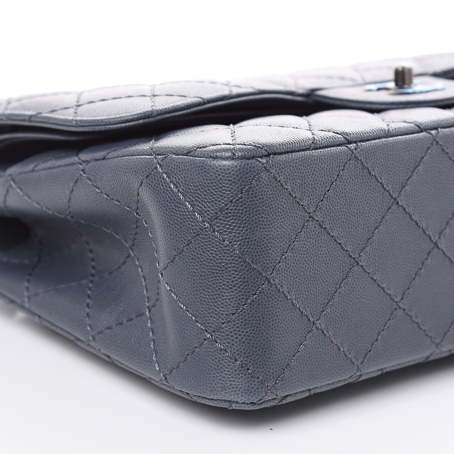 Chanel Caviar Quilted Jumbo Double Flap Grey 8 of 11