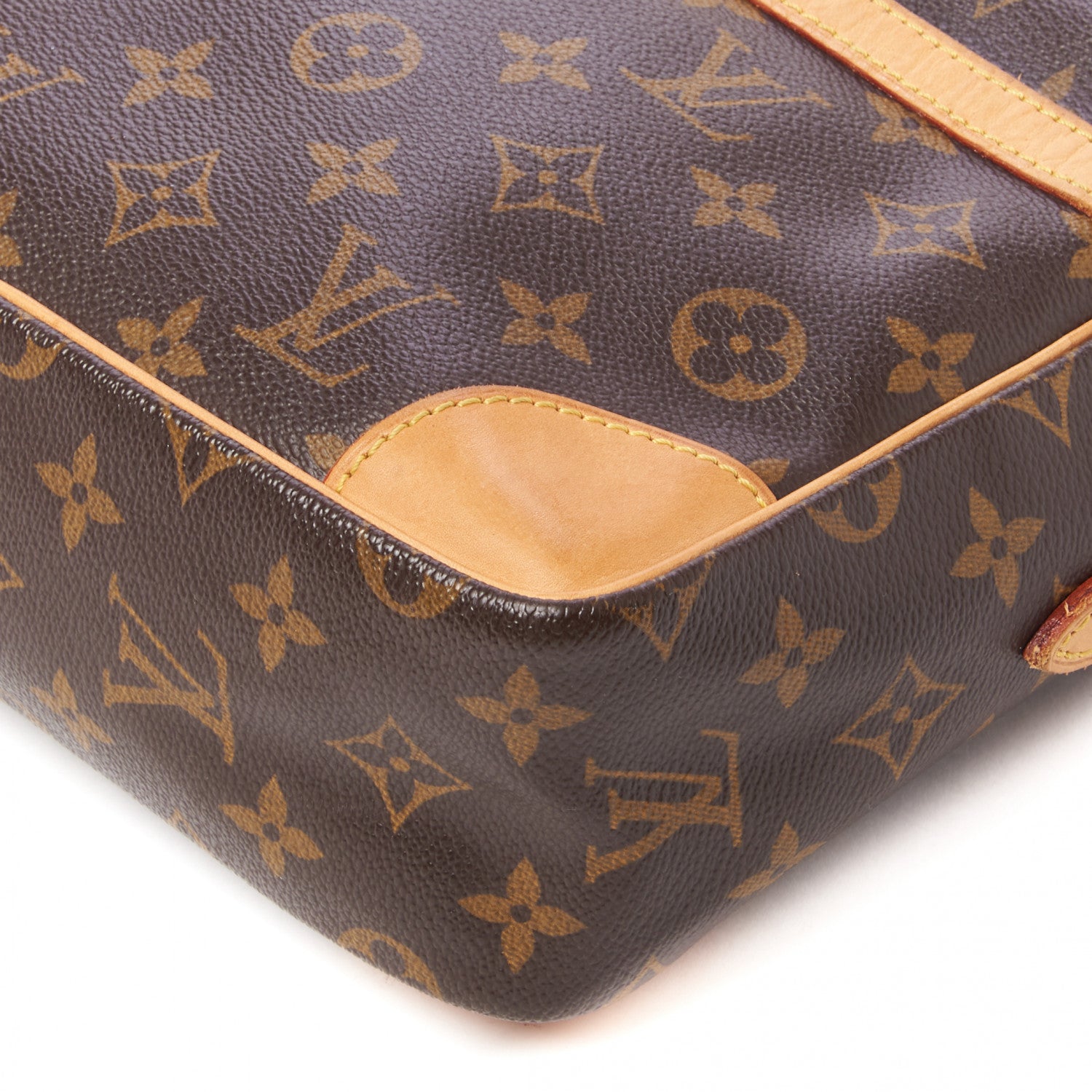Louis Vuitton Monogram Trocadero 30 5 of 9