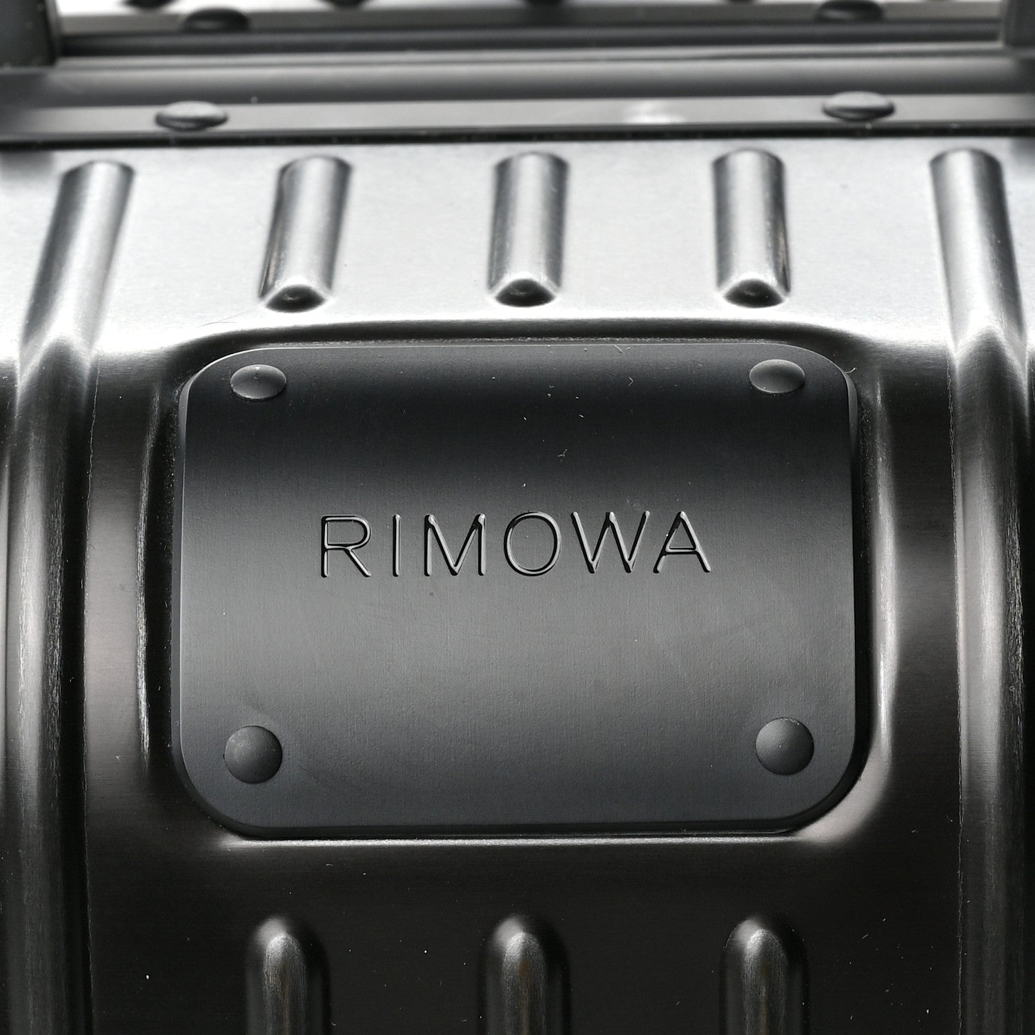 Rimowa Aluminum Check-In L Matte Black 8 of 14
