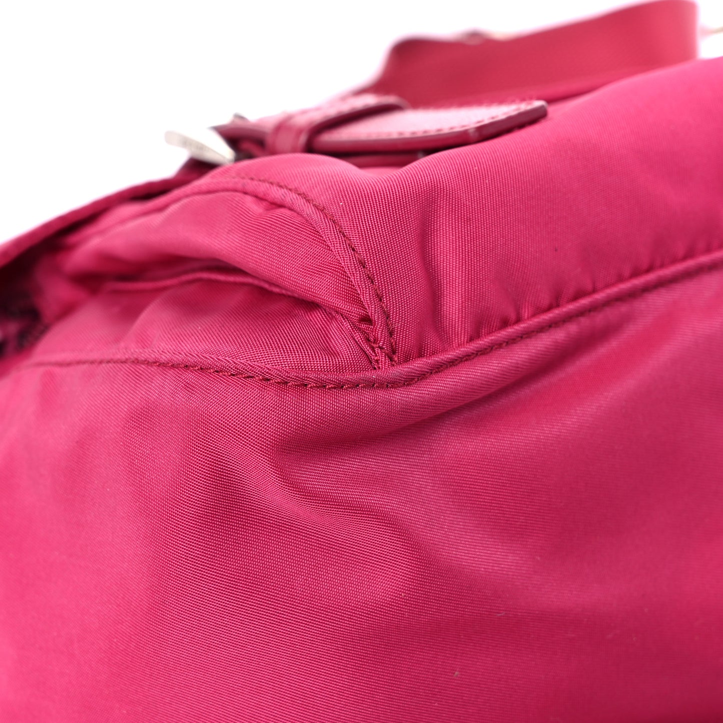 Tessuto Nylon Saffiano Messenger Bag Fuxia