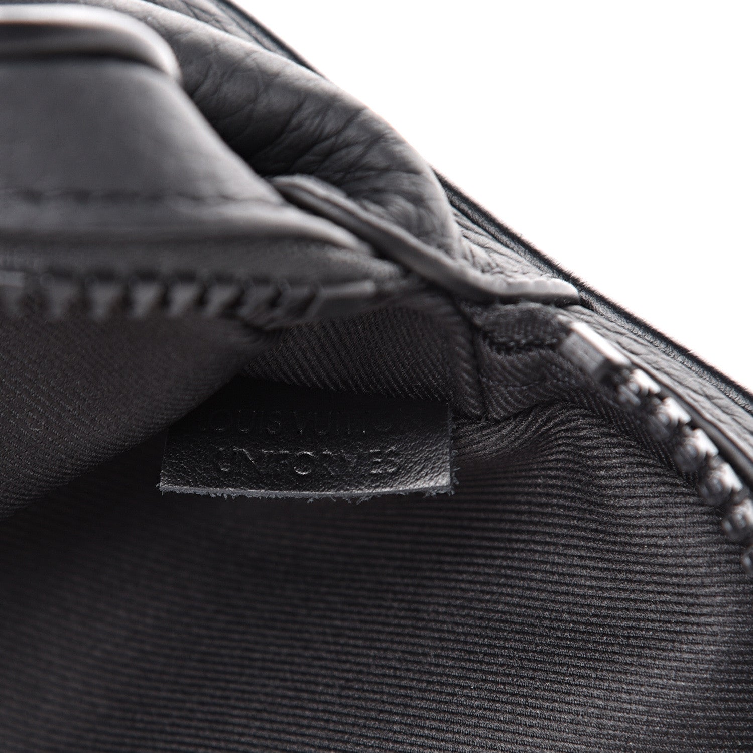 Louis Vuitton Taurillon Monogram Uniformes Solar Ray Soft Pochette Volga Belt Bag Black 5 of 6