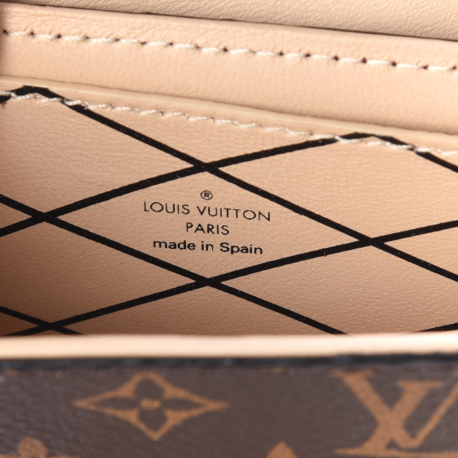 Louis Vuitton Monogram Essential Trunk Black 7 of 9