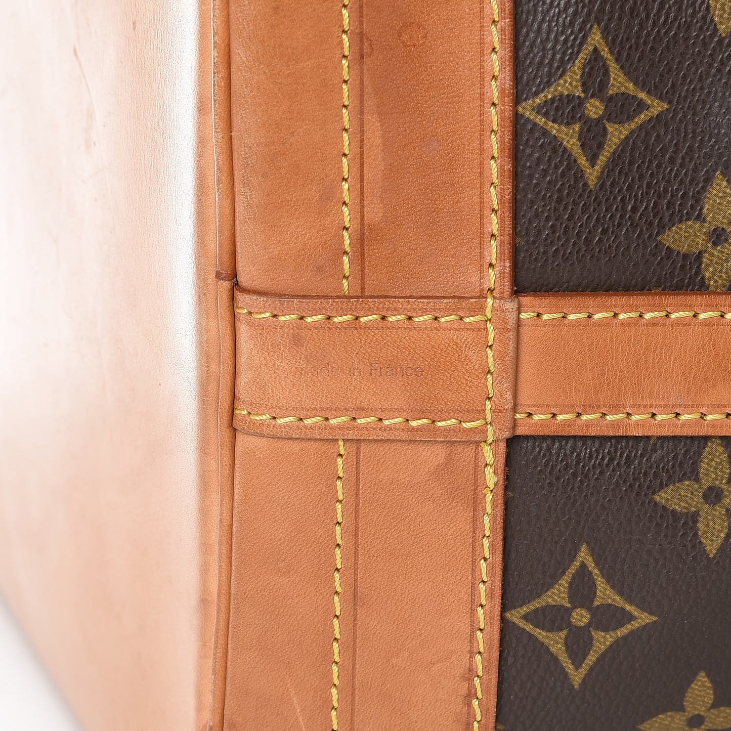 Monogram Noe