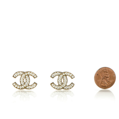 Chanel Pearl CC Earrings Gold 2 of 5