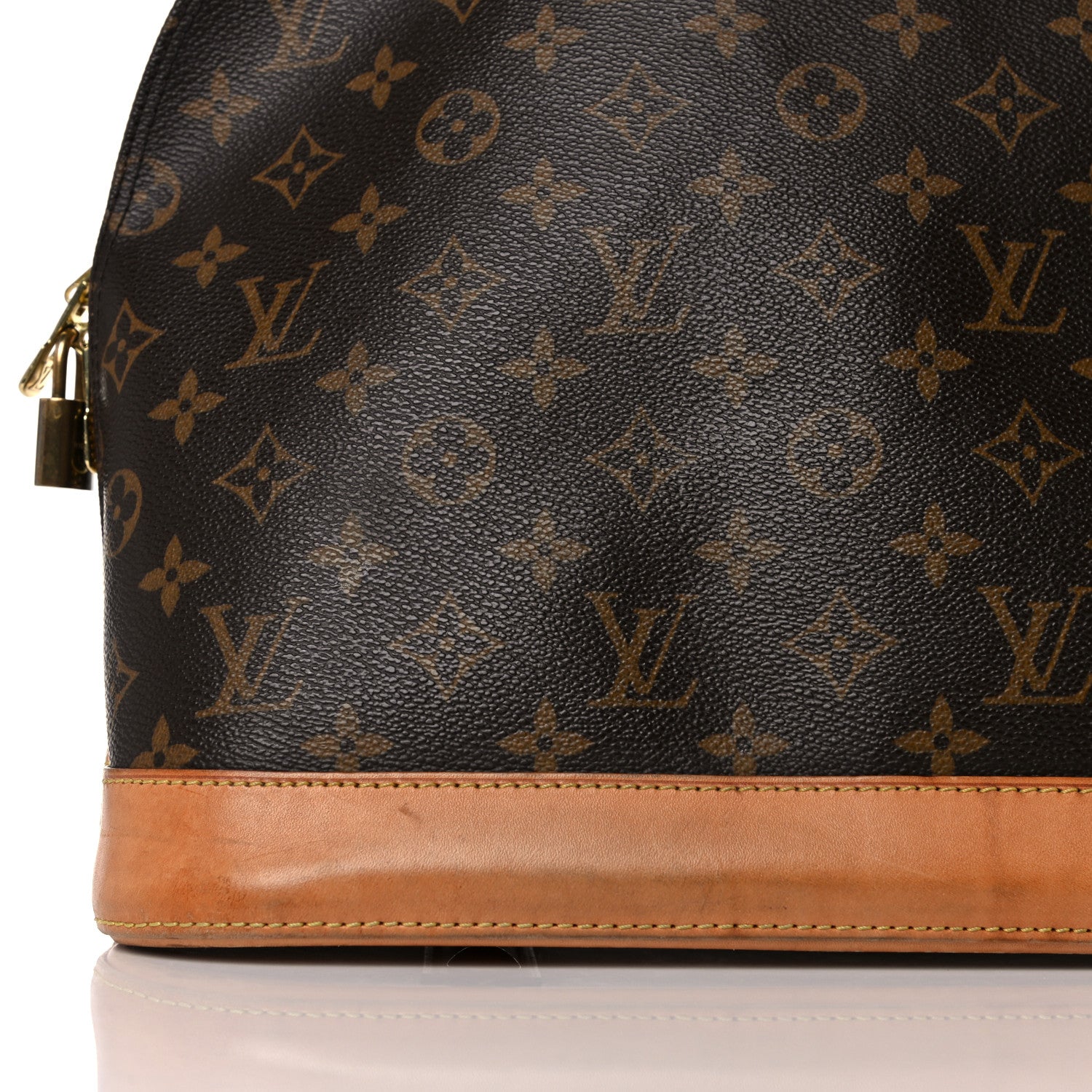 Louis Vuitton Monogram Alma GM 23 of 35