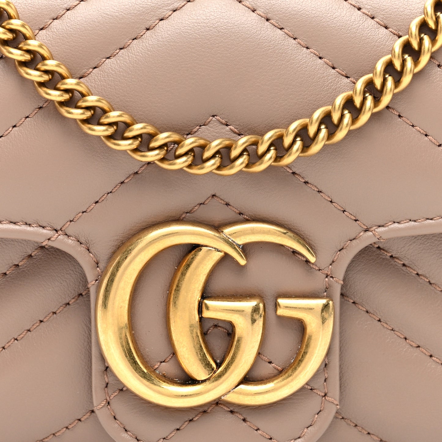 Calfskin Matelasse Super Mini GG Marmont Shoulder Bag Porcelain Rose