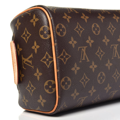Louis Vuitton Monogram King Size Toiletry Bag 9 of 10