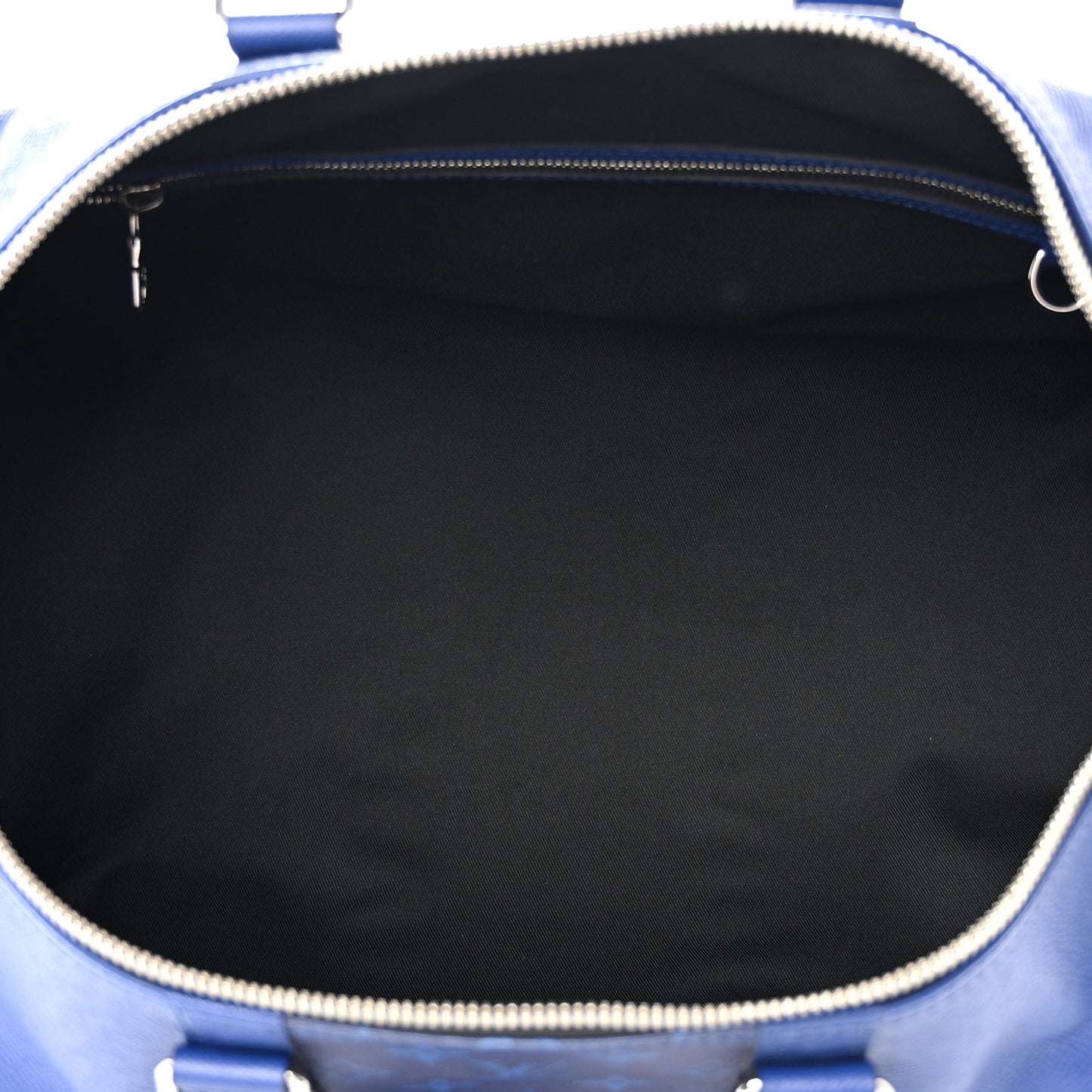 Taiga Monogram Eclipse Keepall Bandouliere 50 Pacific Blue