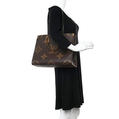 Louis Vuitton Reverse Monogram Giant Onthego MM 2 of 9