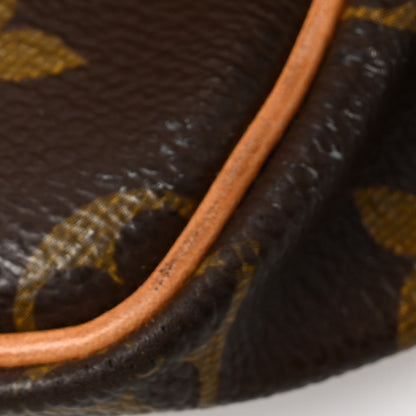 Louis Vuitton Monogram Keepall Bandouliere 55 11 of 14