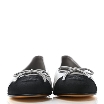 Chanel Lambskin Grosgrain Cap Toe CC Ballerina Flats 38.5 Grey Black 2 of 4