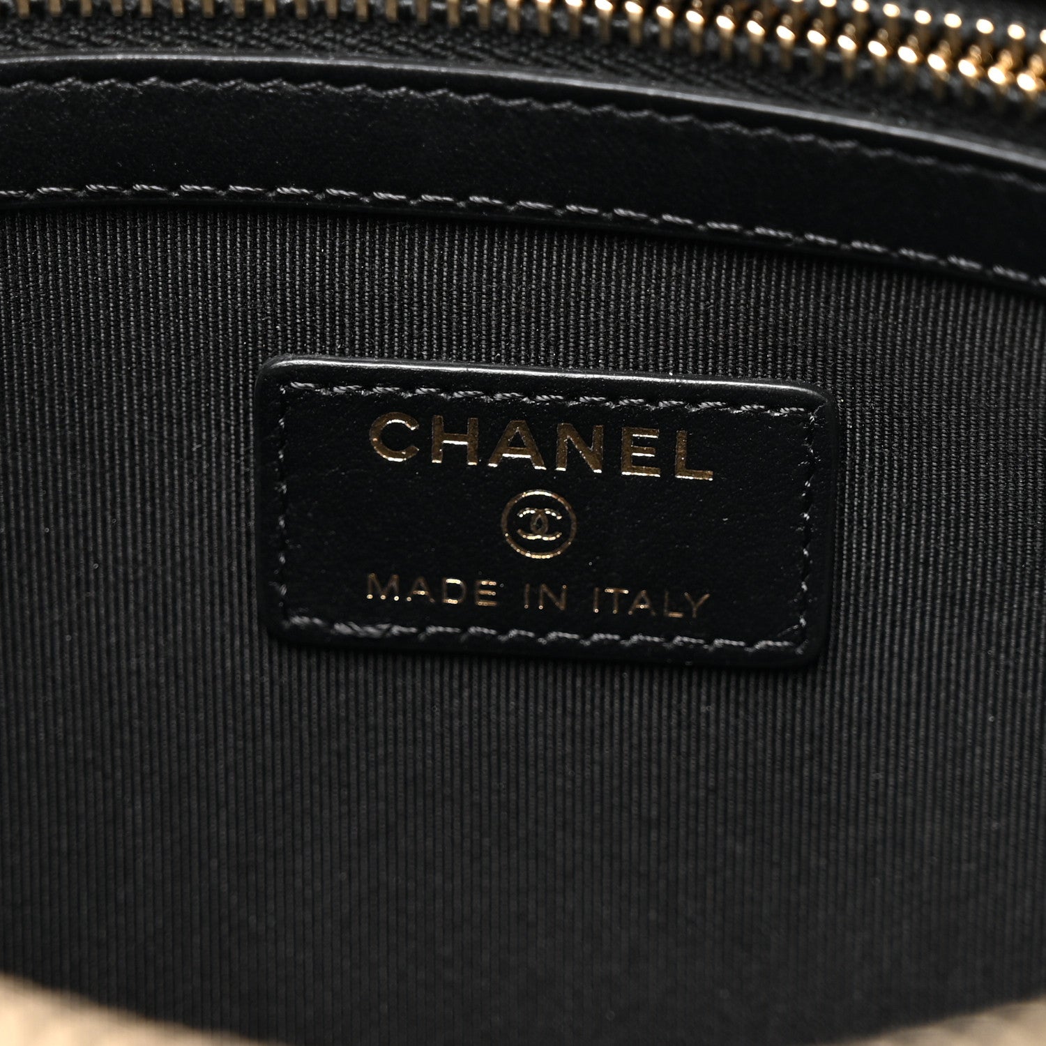 Chanel Caviar Quilted Medium Boy Cosmetic Case Black 6 of 7